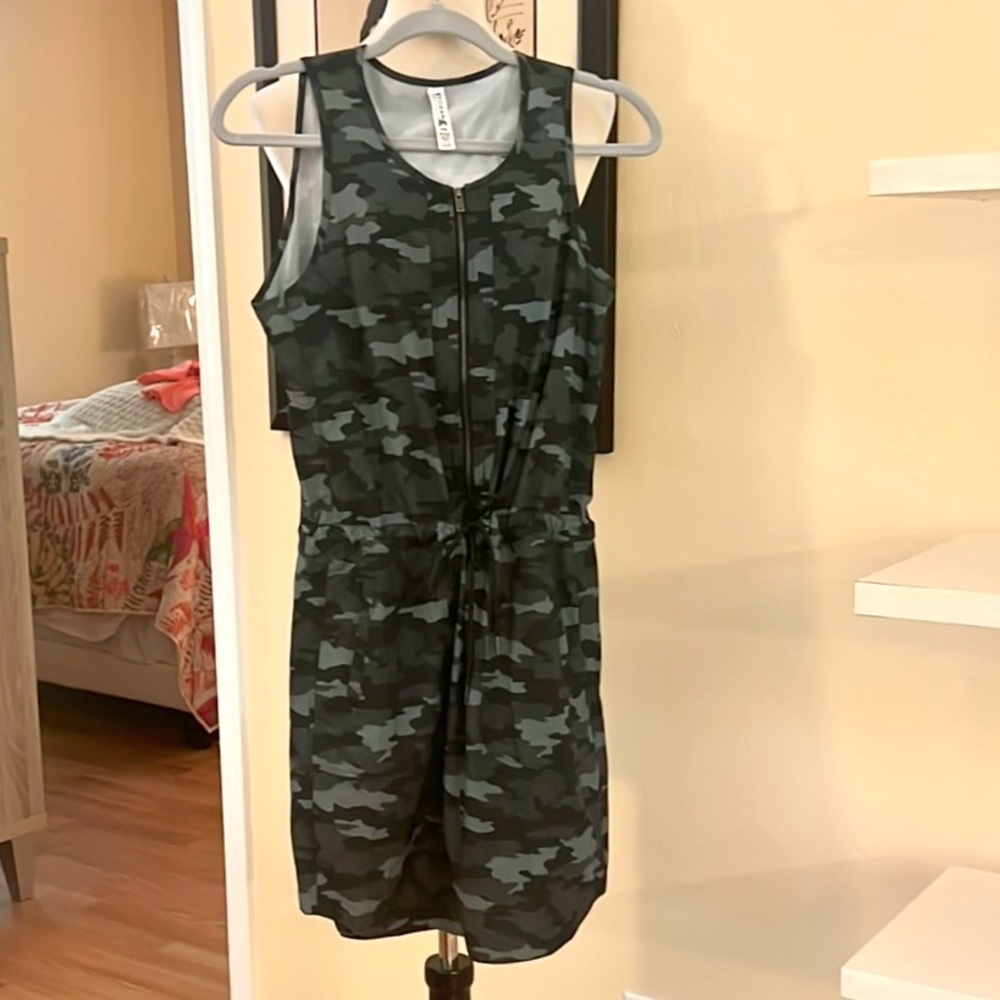 NBW,Kyodan,Sleeveless-Upper, Camouflage Drawstring-Waist Skort Dress,Size Small - Picture 7 of 12